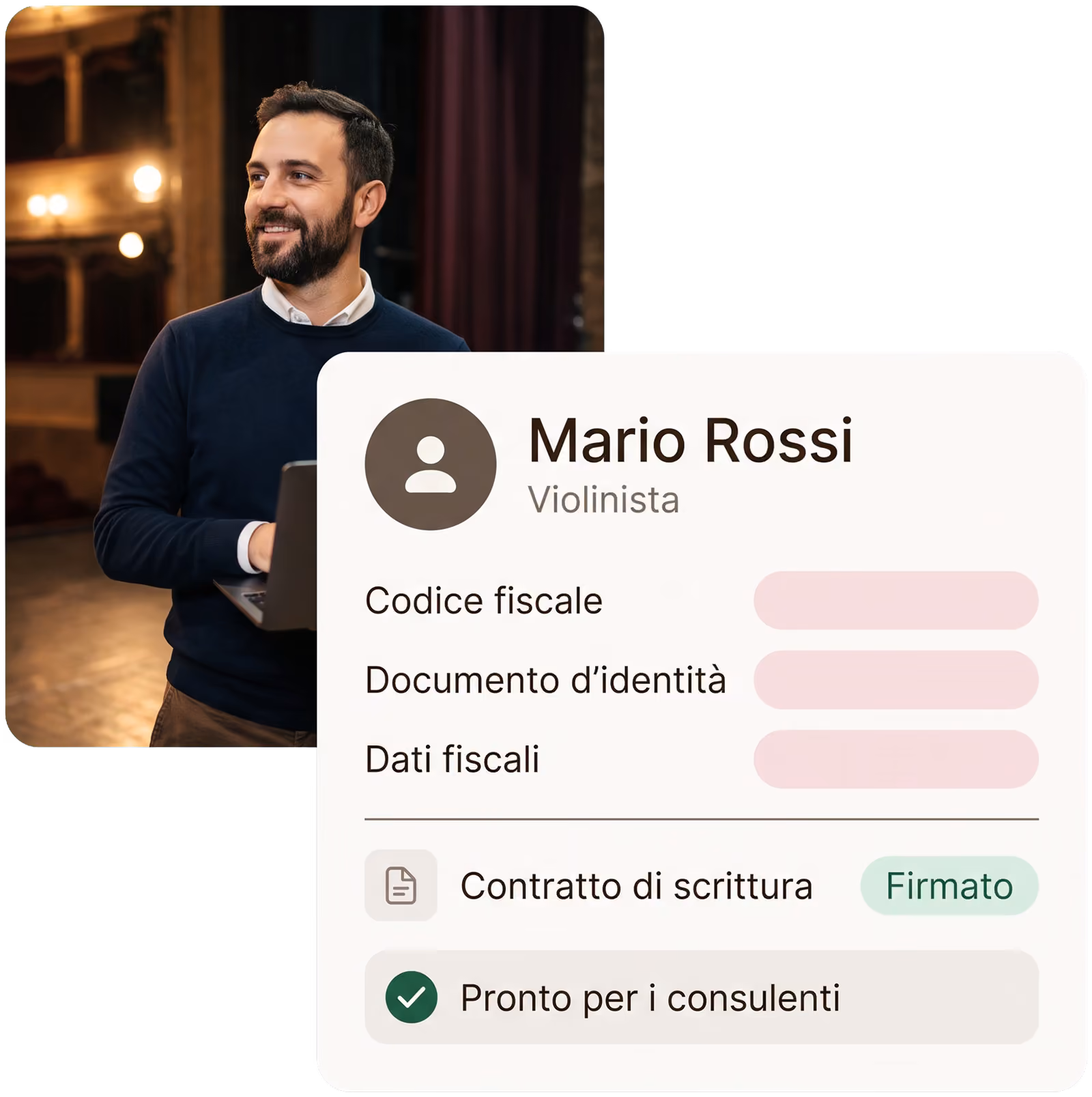 Chi organizza, nel retropalco con il portatile, e la scheda di Mario Rossi con dati e contratto firmato, pronta per i consulenti